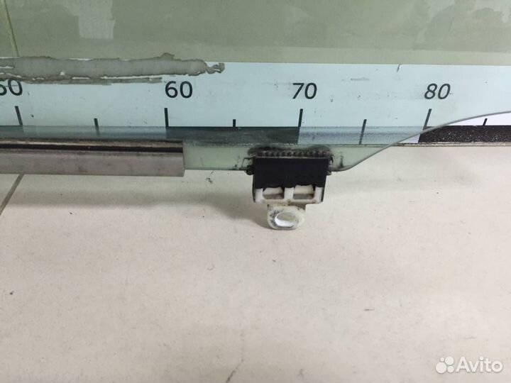 Стекло двери передней левой Toyota Corolla E150 20