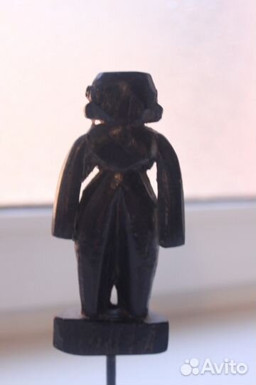 Старинная индийская племенная статуэтка