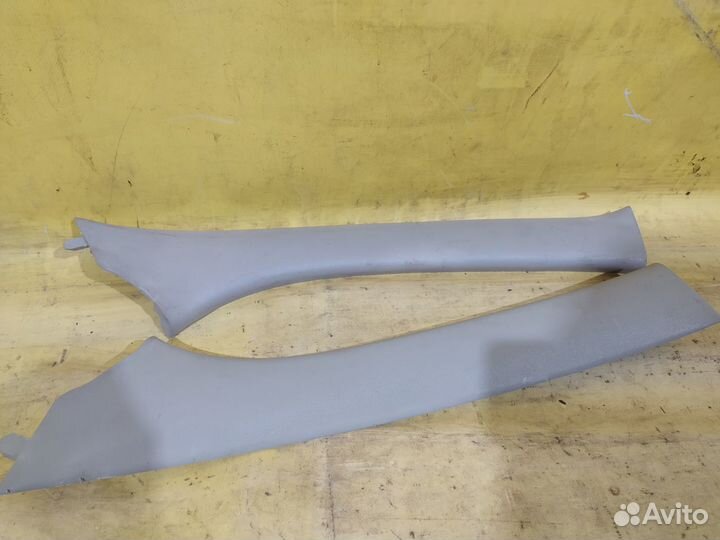 Обшивка стойки renault fluence (2010) megane III