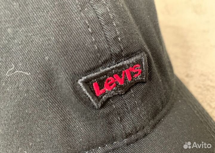 Бейсболка Levis