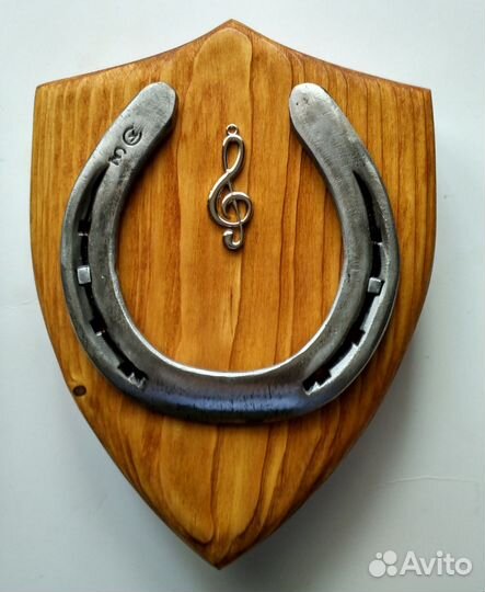 Панно с подковой на удачу Музыкантам