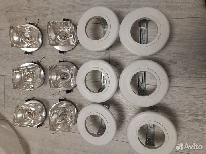 Светильник потолочный встраиваемый