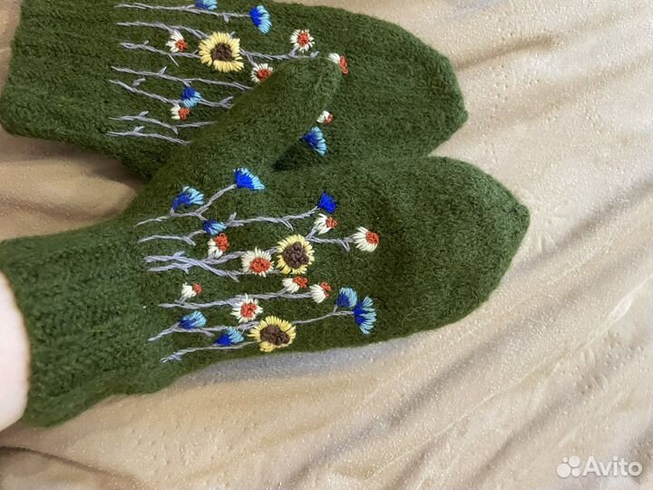 Продам валяные варежки из шерсти с узором