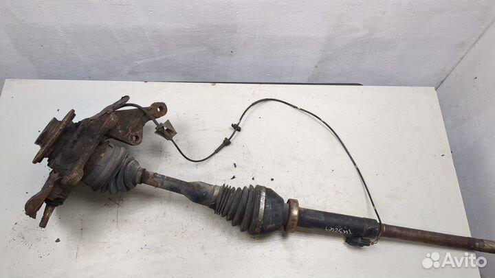 Ступица (кулак, цапфа) правая передняя Volvo XC90