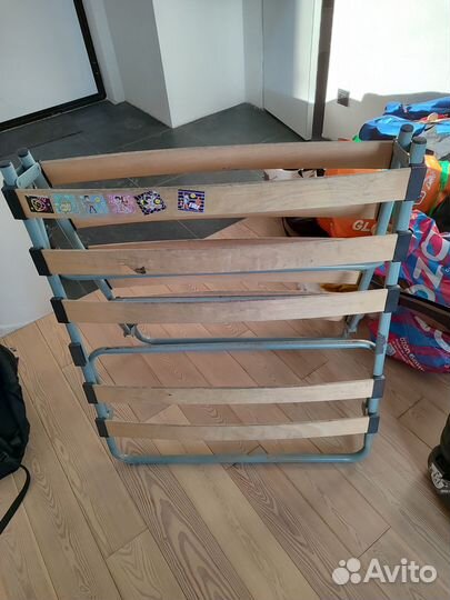 Кровать односпальная бу