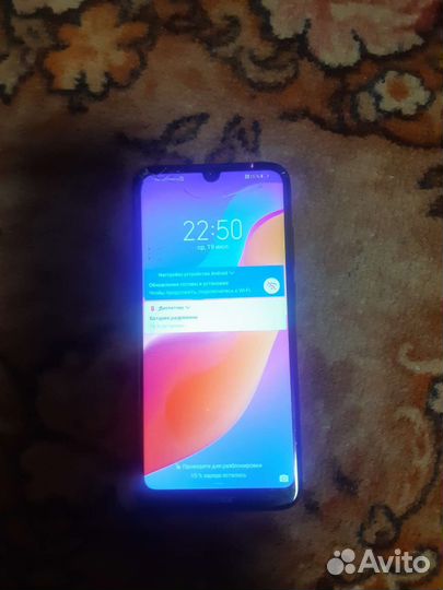 Телефон honor 8а