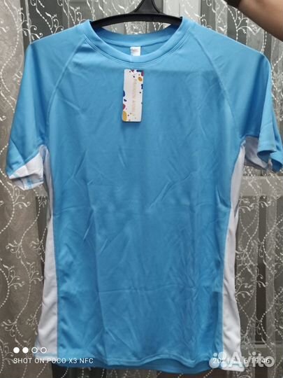 Футболка для плавания