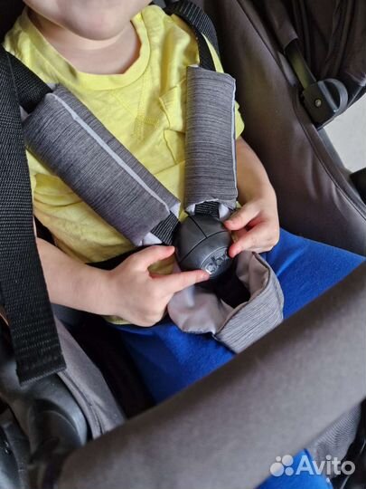 Коляска 2 в 1 Cybex leotie flex