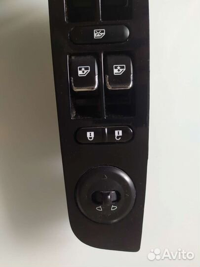 Блок стеклоподъемников Zotye T600 (3746010006B11)