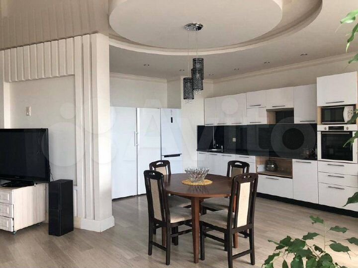 4-к. квартира, 185 м², 13/20 эт.