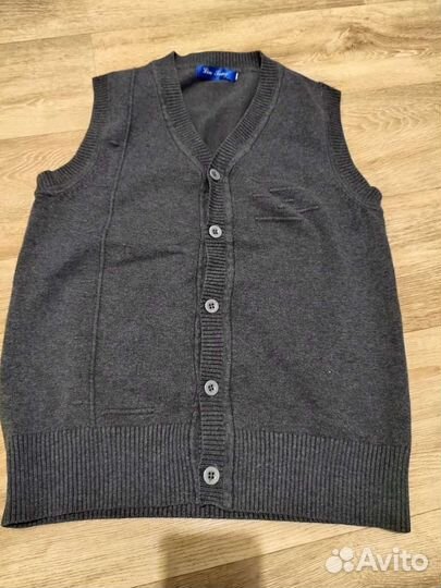 Школьный жилет на мальчика
