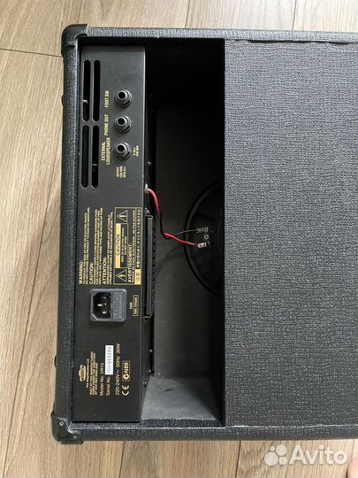 Комик гитарный VOX VR15 - 30W