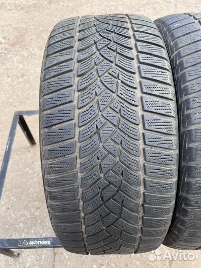 Goodyear UltraGrip Performance Gen-1 235/45 R18 98V