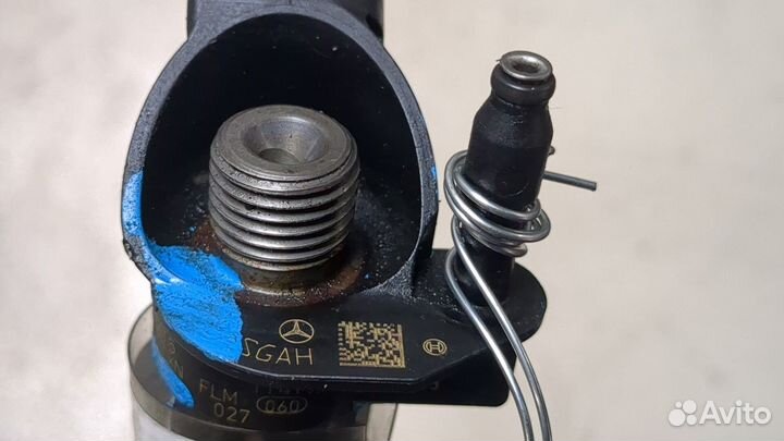 Форсунка топливная Mercedes C W203
