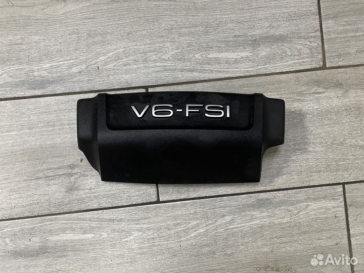 Декоративная крышка двигателя Ауди А6 С6 FSI