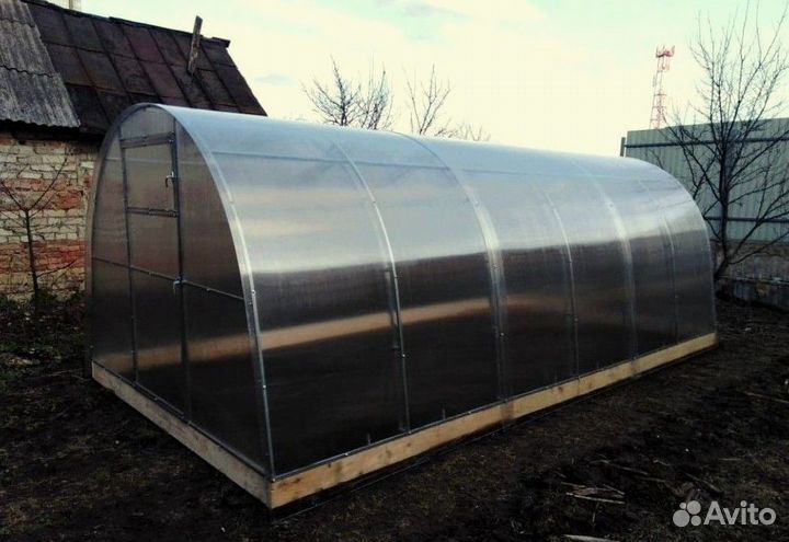 Теплица из поликарбоната