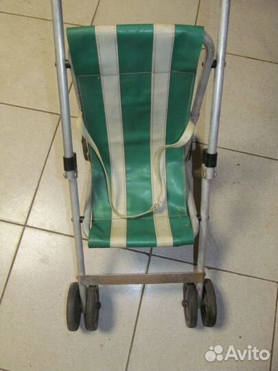 Коляска для кукол