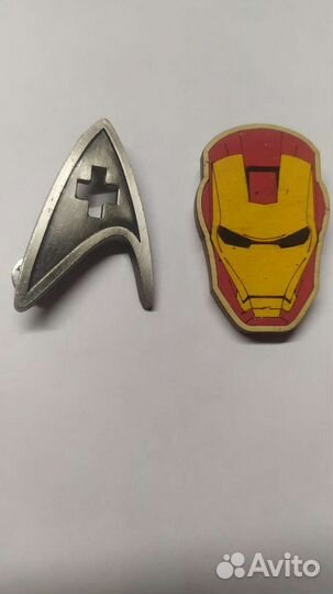 Значки брошки железный человек стартрек