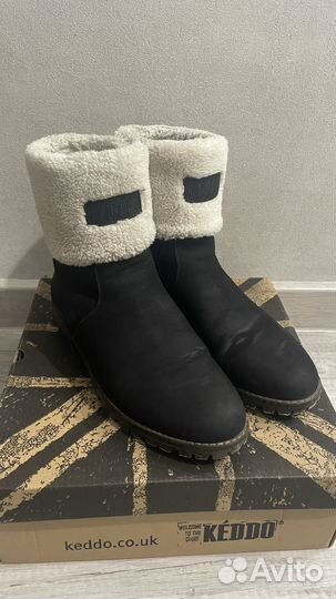 Женские сапоги