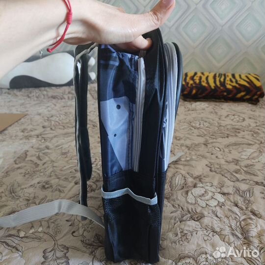 Школьный рюкзак новый для мальчика