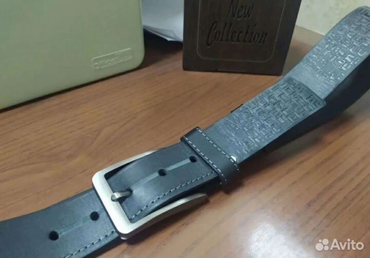 Мужской кожаный ремень. Черно серый