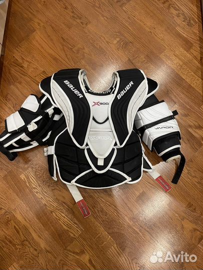 Вратарский нагрудник bauer vapor x900