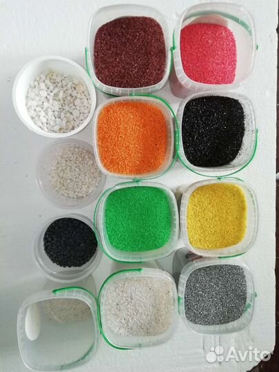 Цветной песок, камни