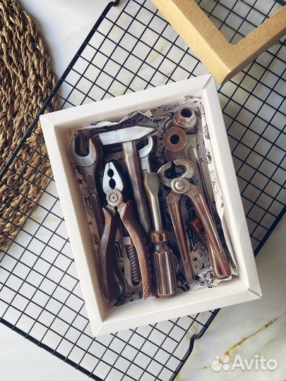 Шоколадные инструменты в подарок мужчине (Набор)