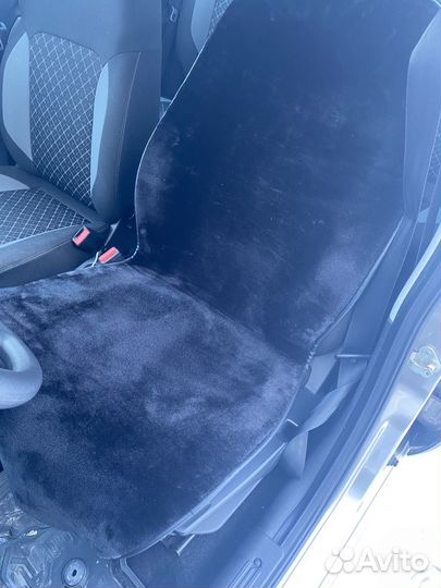 Меховые накидки на сидения авто