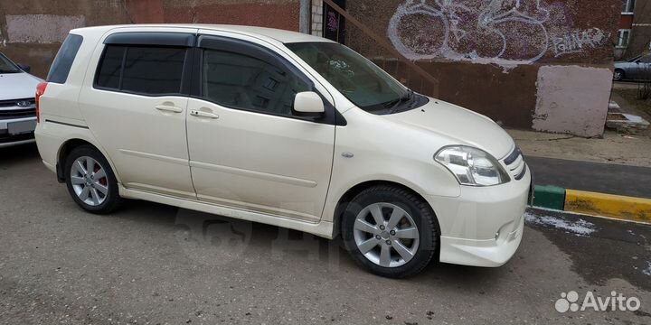 Toyota Raum 1.5 AT, 2006, 65 000 км