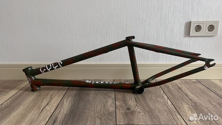 Рама cult DAK 20.75