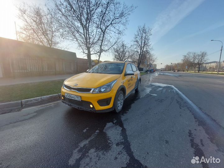 Требуется водитель новые авто без пробега