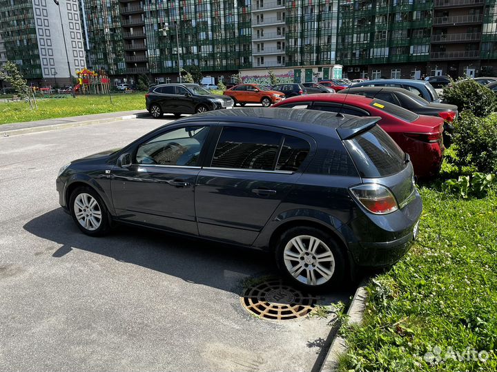 Opel Astra 1.8 МТ, 2008, 216 000 км