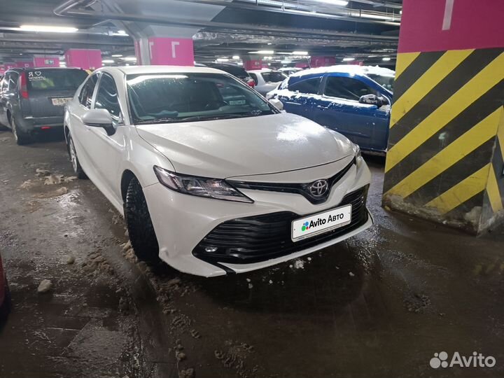 Toyota Camry 2.0 AT, 2020, 100 000 км