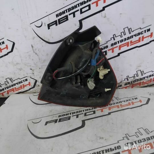 Фонарь nissan wingroad wfny11 WFY11 whny11 WHY11 W