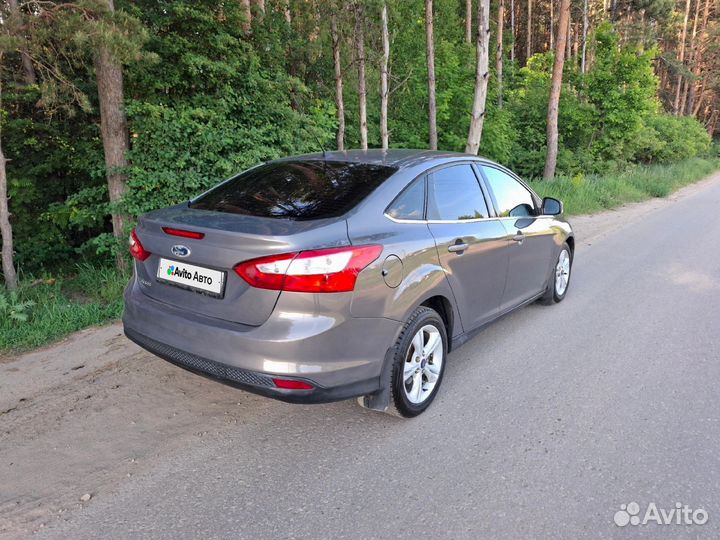 Ford Focus 1.6 МТ, 2012, 206 000 км