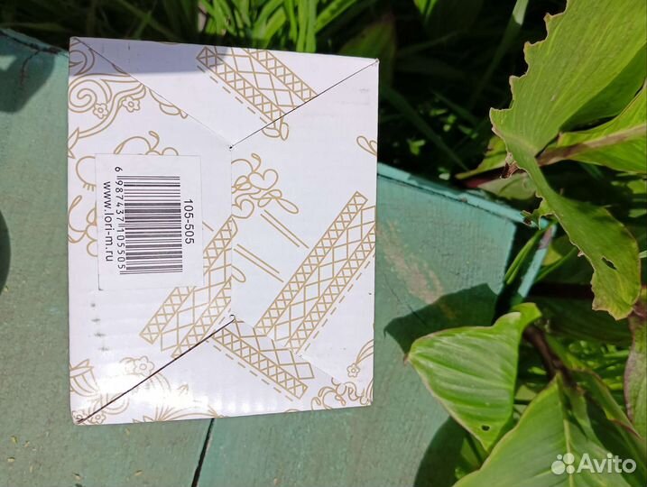 Чайные чашки фарфоровые. Объем -350 мл