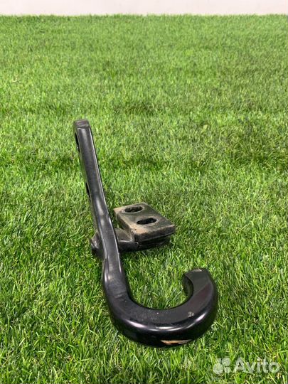 Крюк буксировочный Jeep Wrangler 4 2021