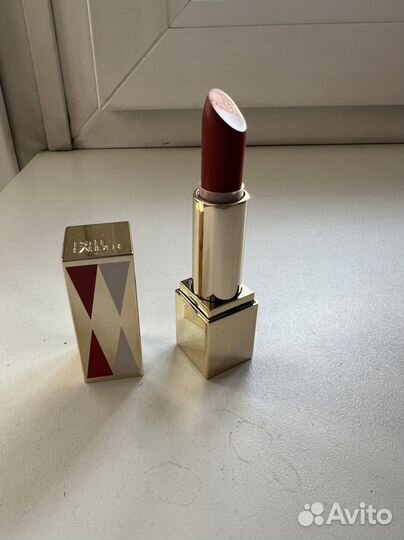 Estee lauder помада новая