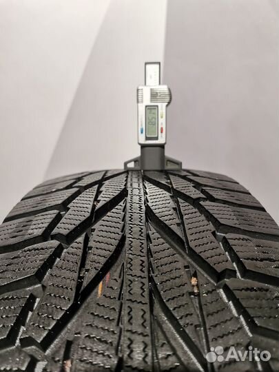 Nokian Tyres Hakkapeliitta R2 SUV 235/60 R18 107R