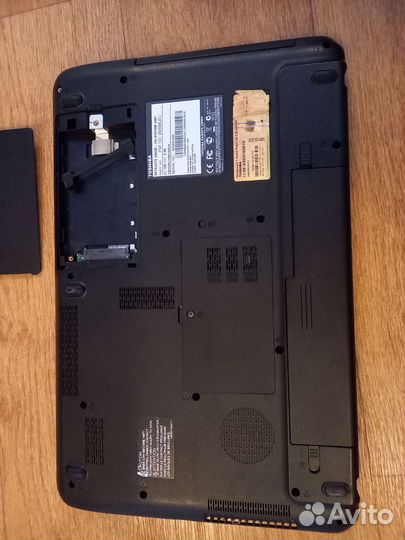 Ноутбук на запчасти