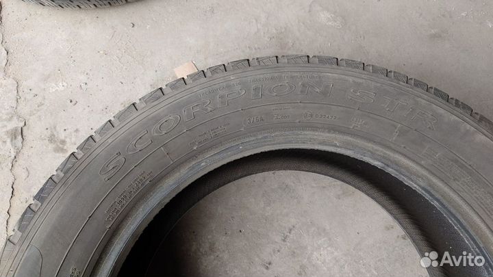 Pirelli Scorpion STR 275/55 R20