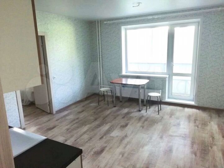 2-к. квартира, 42,5 м², 1/10 эт.