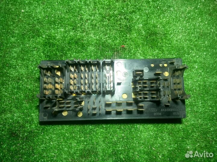 Блок предохранителей Audi 80 b3 b4 Audi 100 c3