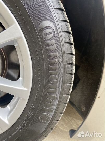 Комплект зимних колёс R16 BMW V Spoke 390 F30