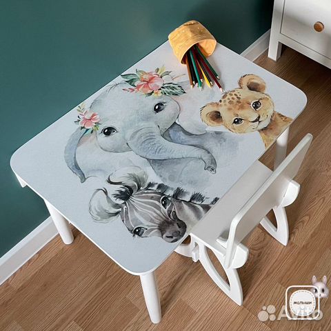 Детский стол и стульчик