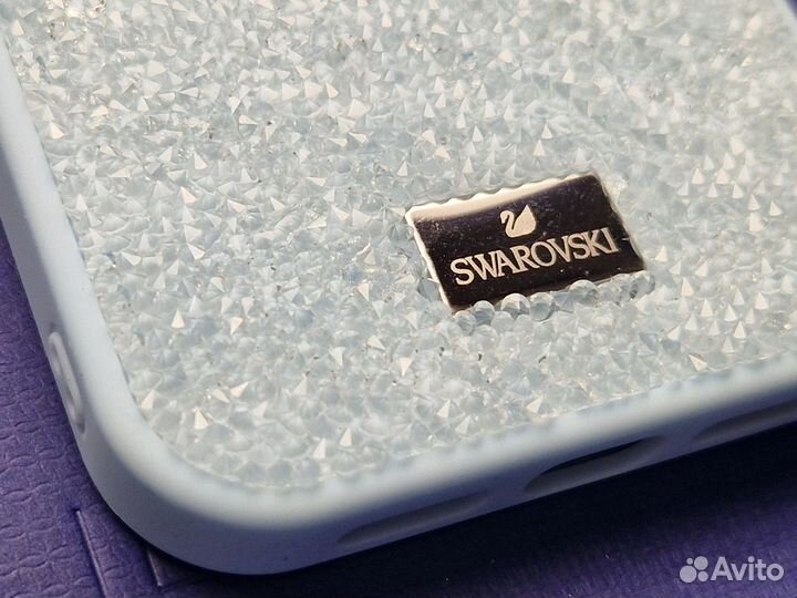 Чехлы Swarovski для iPhone