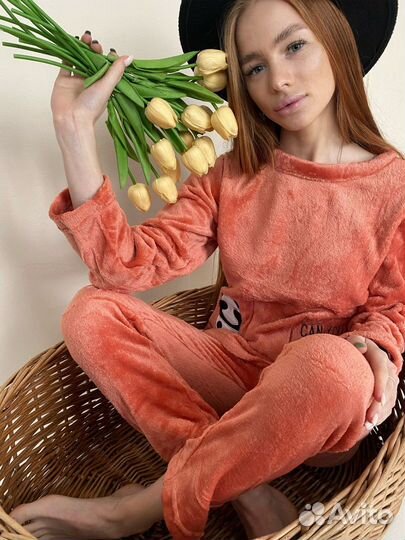 Теплая плюшевая пижама женская 42-44