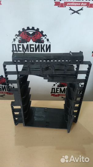 Рамка электроразъемов 81254410656 MAN