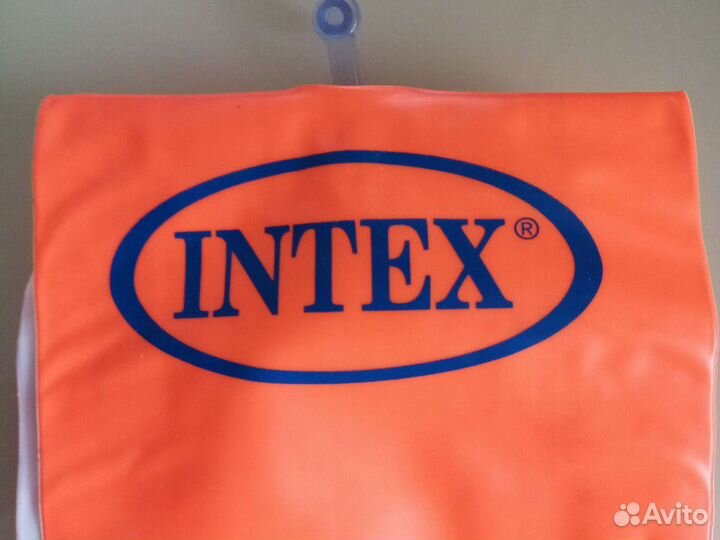 Нарукавники для плавания